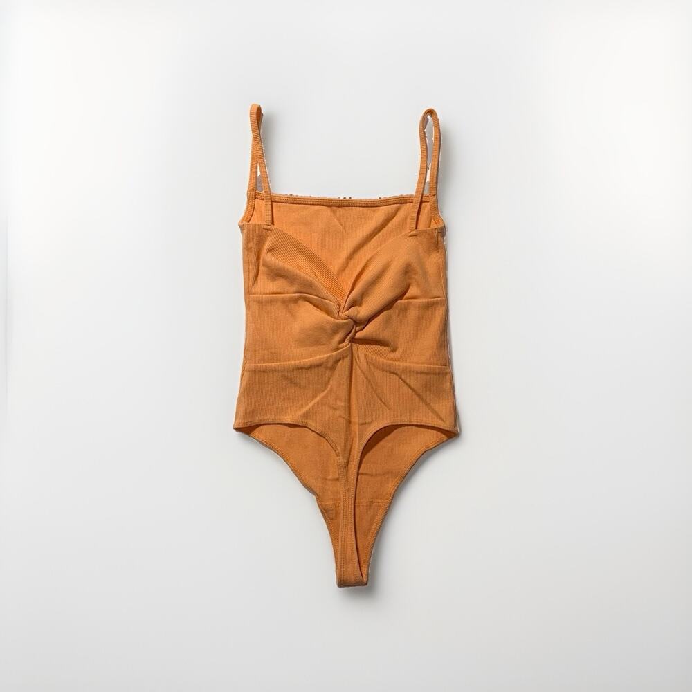 Abercrombie & Fitch Women's Ribbed Twist-Front Open-Back Bodysuit – Orange XS